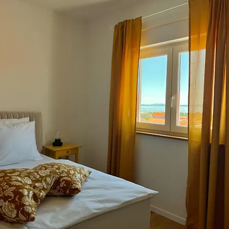 Noah With Rooftop Terrace And Sea View *